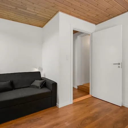 Semesterbostad Isalie - 300m From The Sea By Interhome