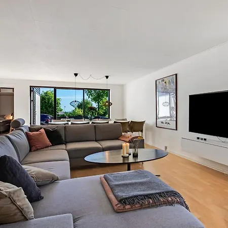 Isalie - 300m From The Sea By Interhome Semesterbostad
